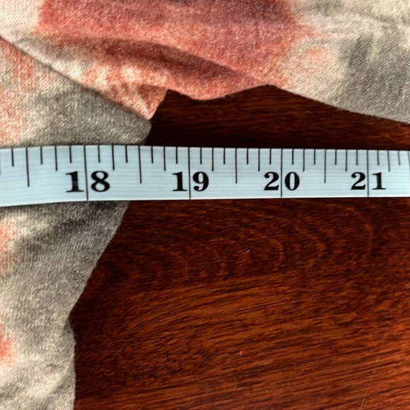 Perfectly Priscilla Womens Tunic/Mini M Rust Green Tie Dye Pattern 3/4 Sleeves - Picture 10 of 12